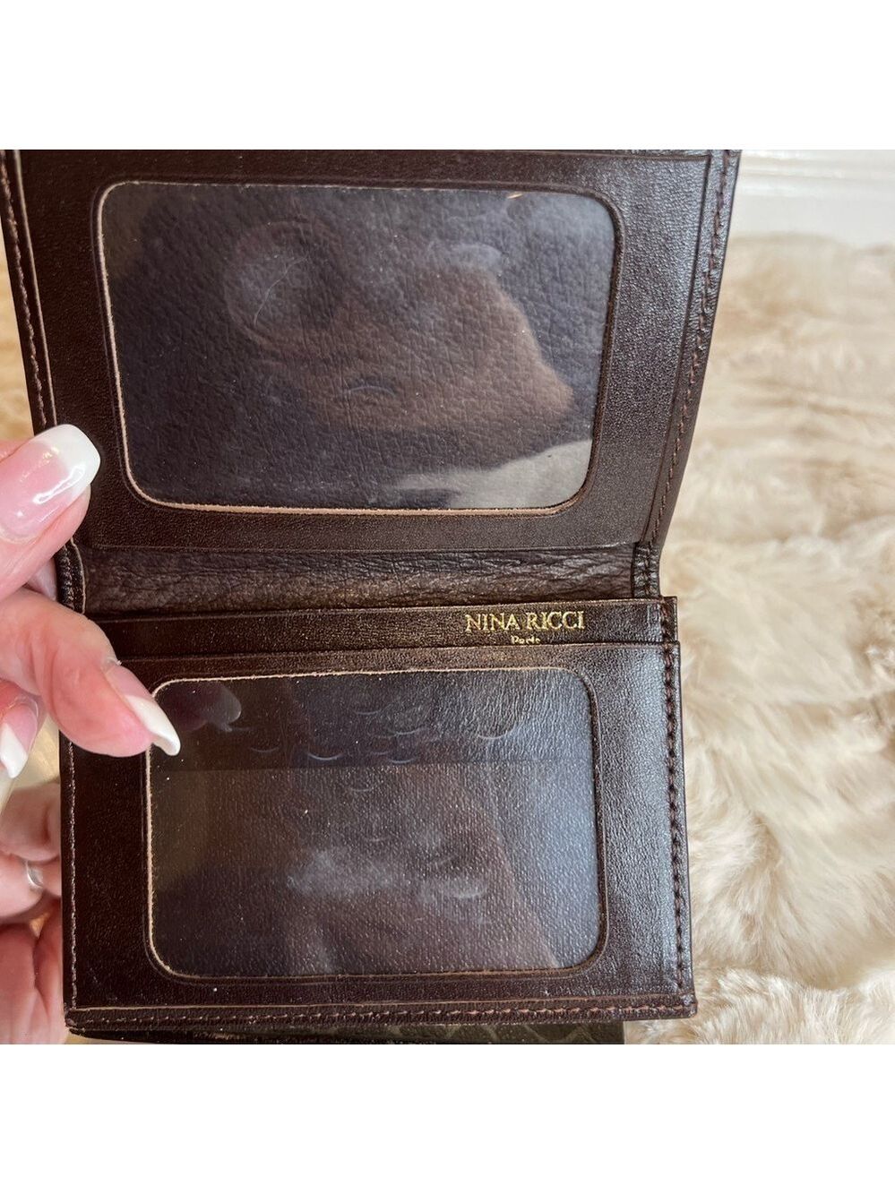 NINA RICCI PARIS CARD HOLDER - Picture 2 of 3